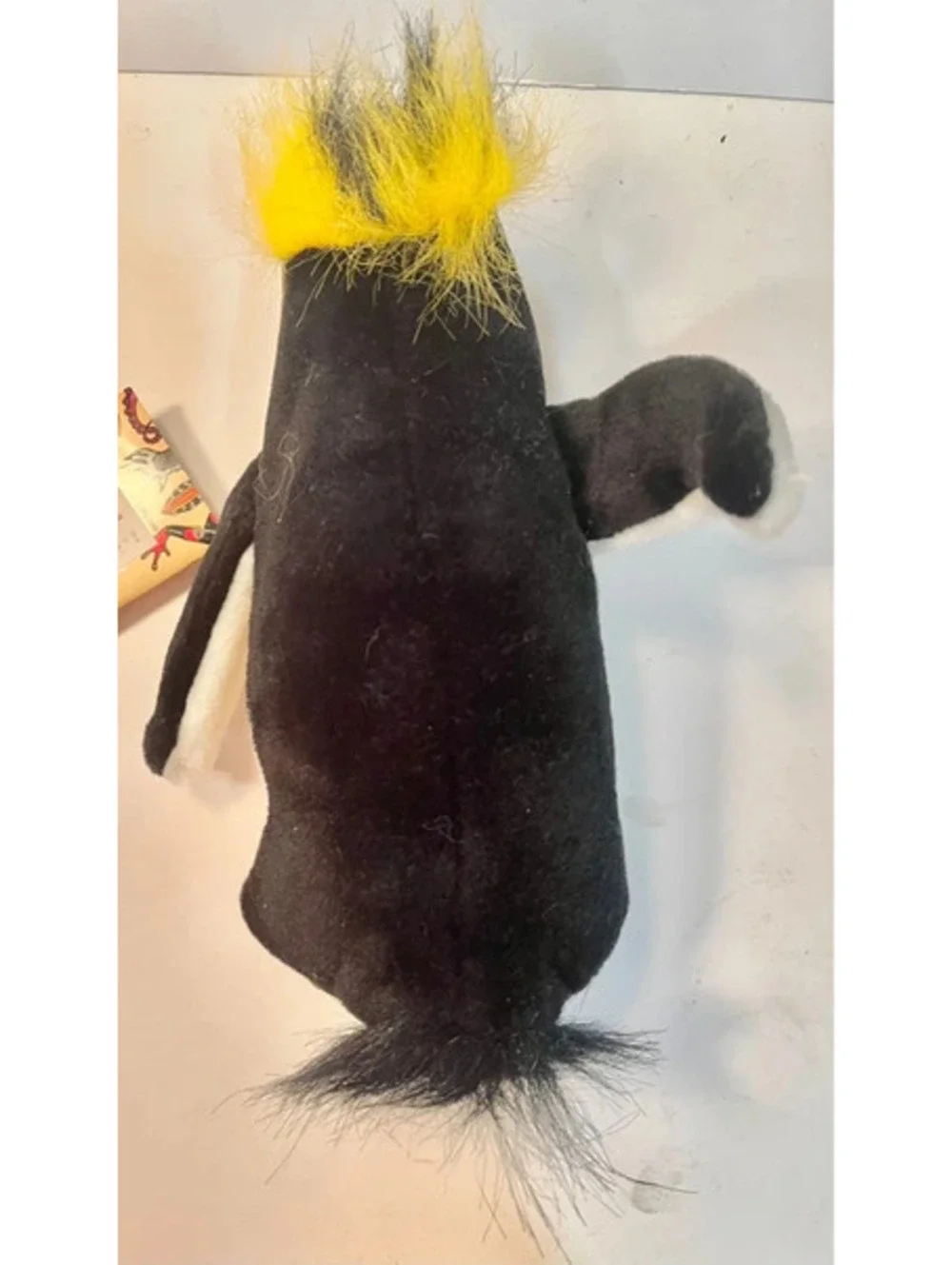 Wildlife Artists Rockhopper Penguin Plush 10 Inch Stuffed Animal Toy Vintage
